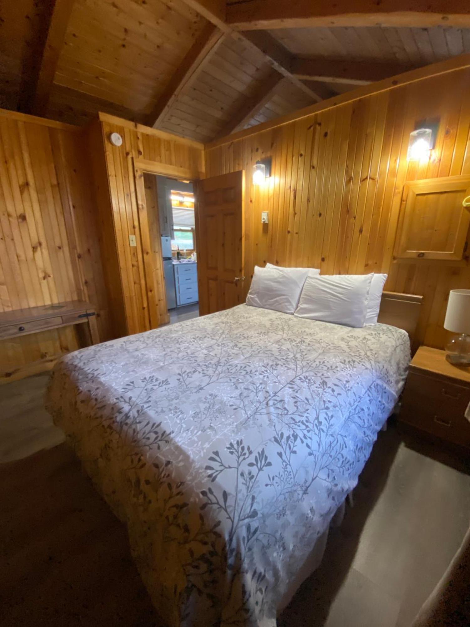 Adventures East Cottages And Campground Baddeck Inlet Екстериор снимка